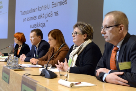 Johtamista ja johtajuutta – KAKSin 29.1. juhlaseminaarin painavat puheet