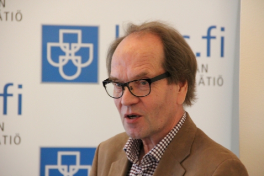 Ex-kansliapäällikkö Markku Lehto: Hyvinvointi ei tule kädet ristissä odottamalla