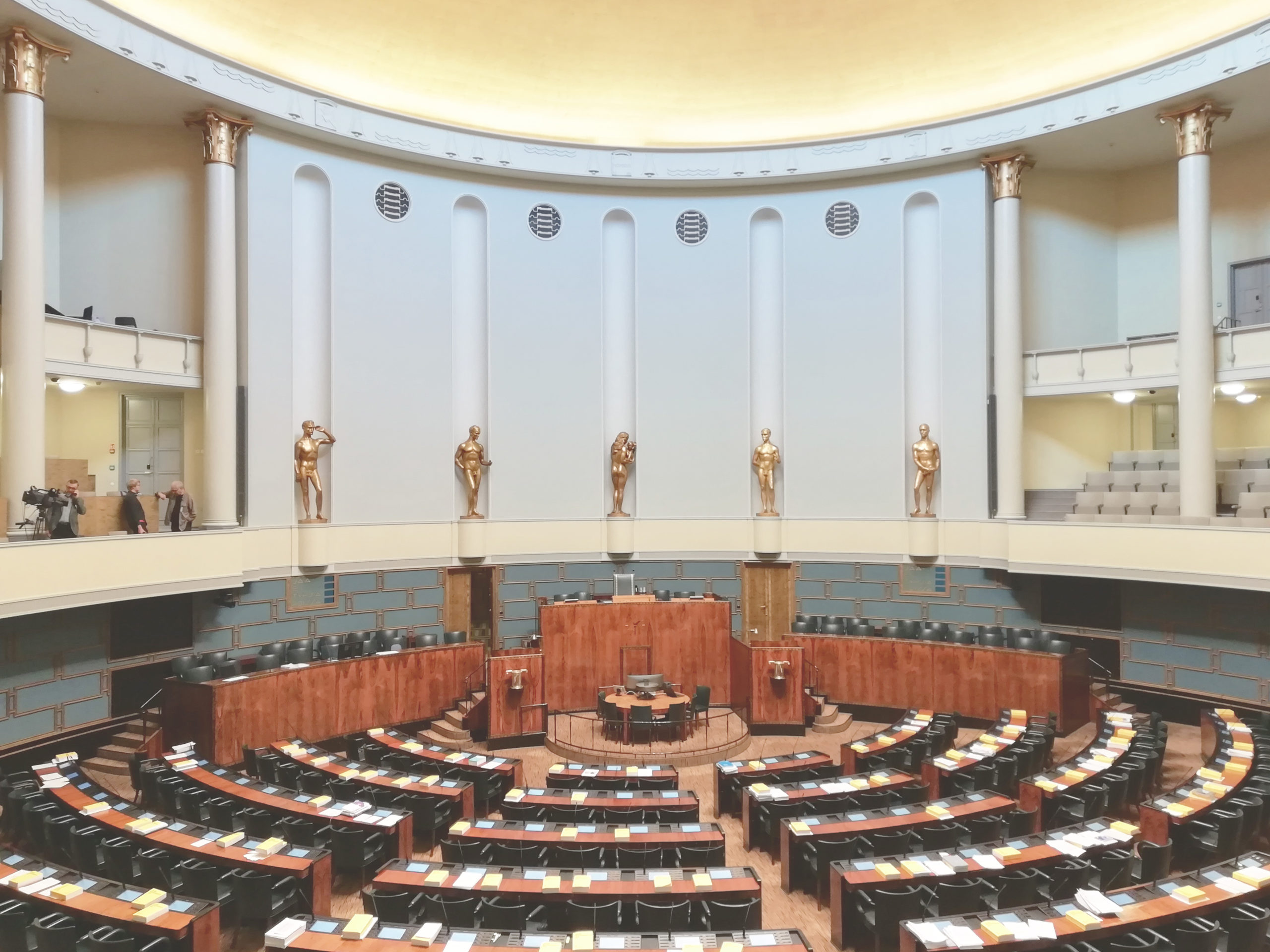 Marinin vetämän hallituksen kykyihin luotetaan enemmän kuin Rinteen ja Sipilän johtamiin hallituksiin