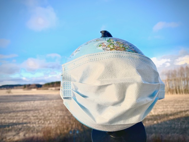 Kansalaiset sopeutustoimista: Isoja julkisia hankintoja lykättävä ja hävittäjähankinnat siirrettävä tulevaisuuteen