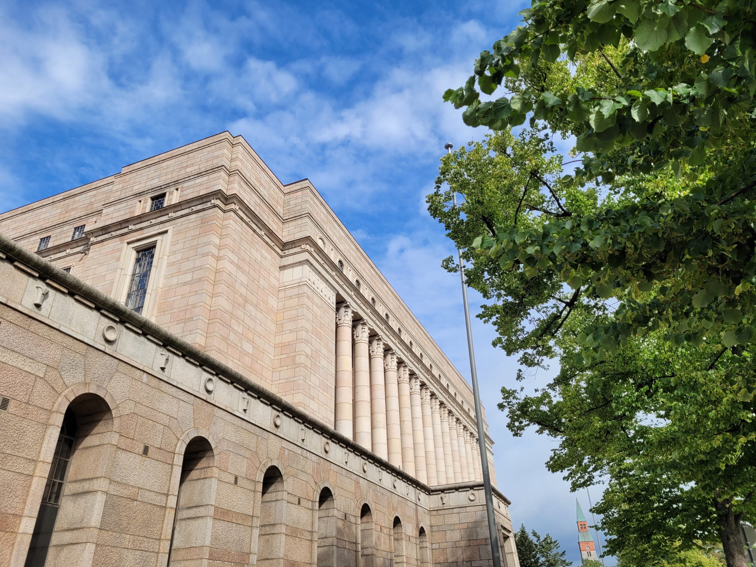 Kansalaisten viesti uudelle hallitukselle: Inflaatiota hillittävä, sotepalveluita parannettava ja valtion velka kuriin