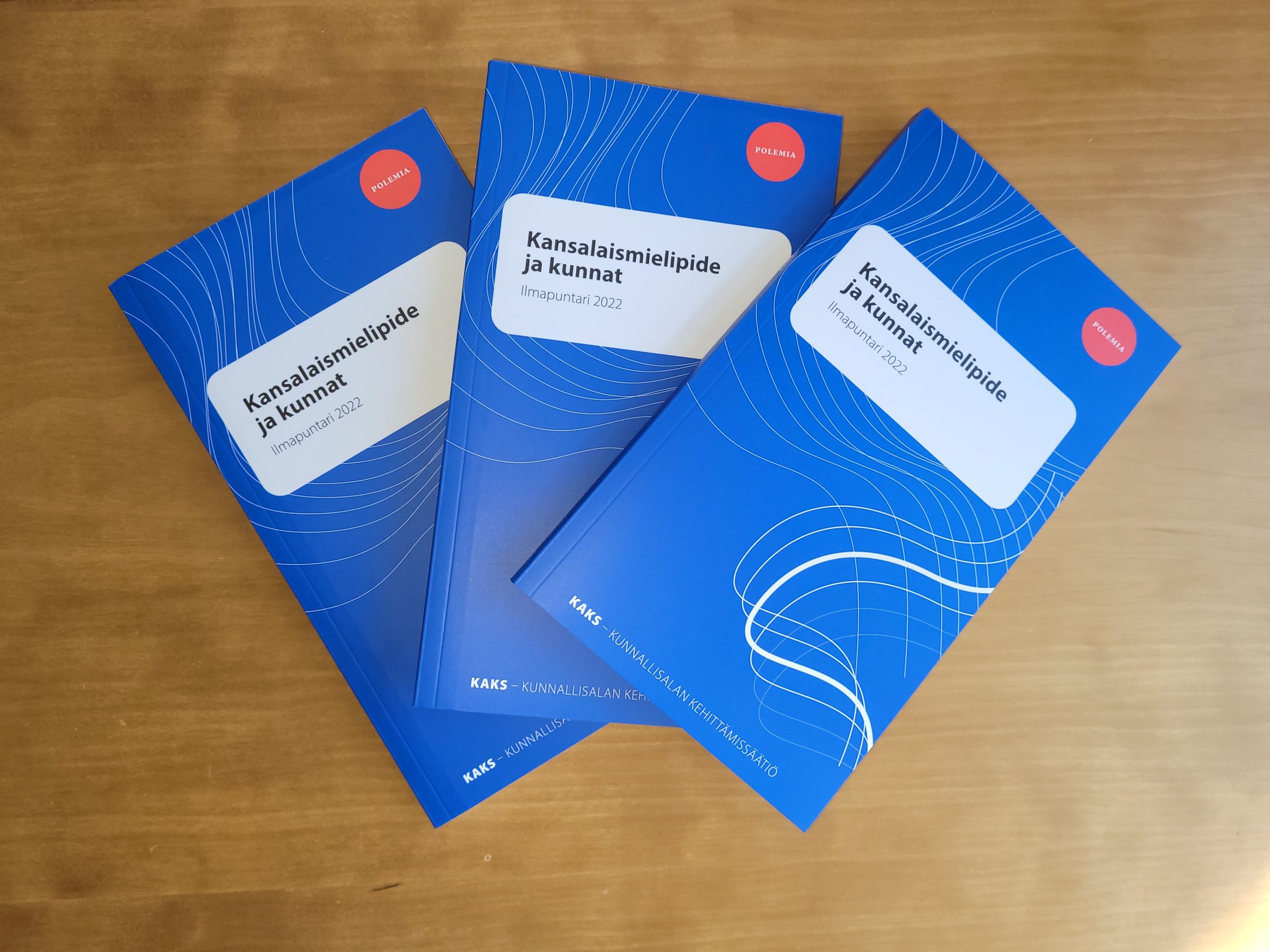 Millaisia olivat kansalaisten kunta-asenteet, tyytyväisyys Suomen päättäjiin ja maan asioiden tilaan vuonna 2022? – KAKSin uusi Ilmapuntari julkaistu